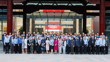 赋能提升，勇挑重担——英国威廉希尔公司官网健康集团举办高级人才培养项目第三期管理主题培训