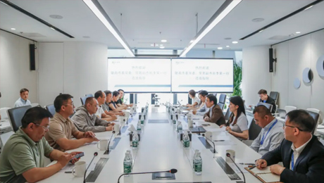 陇南市委常委、常务副市长李荣一行到访英国威廉希尔公司官网健康集团总部